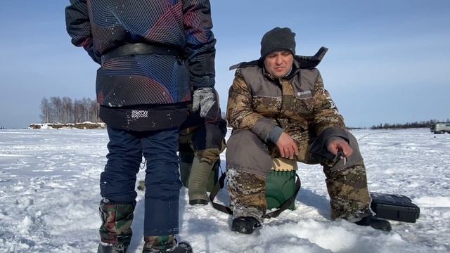 Зимовальные ямы. Закрытие сезона зимней рыбалки. смотреть онлайн