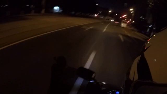 Ночное рандеву на Yamaha R 1.Безумный бусовод!!!! смотреть онлайн