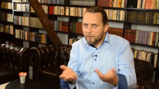 Когда мы сами топим свои продажи... | «Рома на мансарде» #15 смотреть онлайн