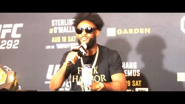 За Слова Нужно ОТВЕЧАТЬ: Как Шон О'Мэлли Сделал Алджамейна Стерлинга СКРОМНЕЕ! смотреть онлайн