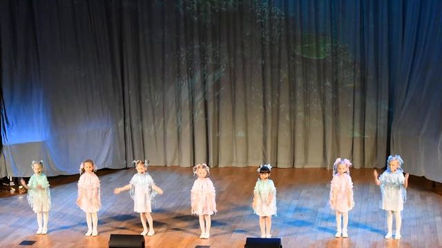 Семья медуз смотреть онлайн