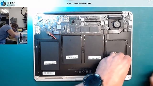 MacBook Air 2011 Akku Tausch -DIY- смотреть онлайн
