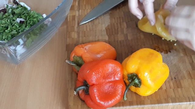 САЛАТ С ЗАПЕЧЕННЫМ ПЕРЦЕМ И ФАСОЛЬЮ / SALAD WITH BAKED PEPPERS AND BEANS смотреть онлайн