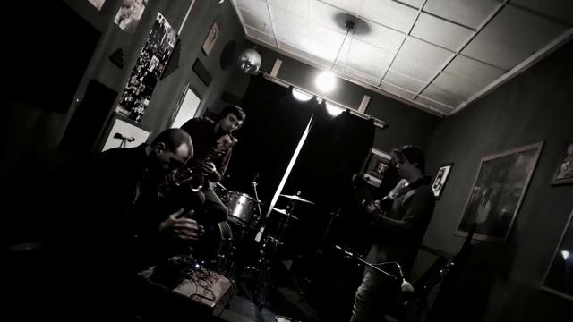 duso & Dmitriy Skobelev(thereminvox) - Free Improvisation pt1 смотреть онлайн