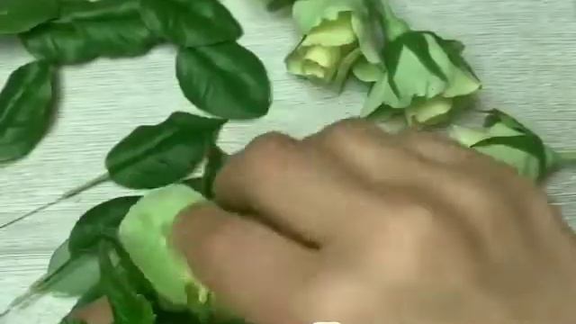 Цветочная композиция из полимерной глины