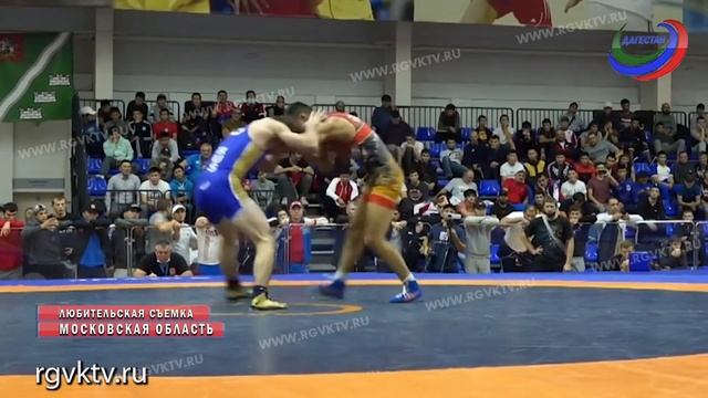 Первые победители и призёры ПР по вольной борьбе в Наро-Фоминске смотреть онлайн