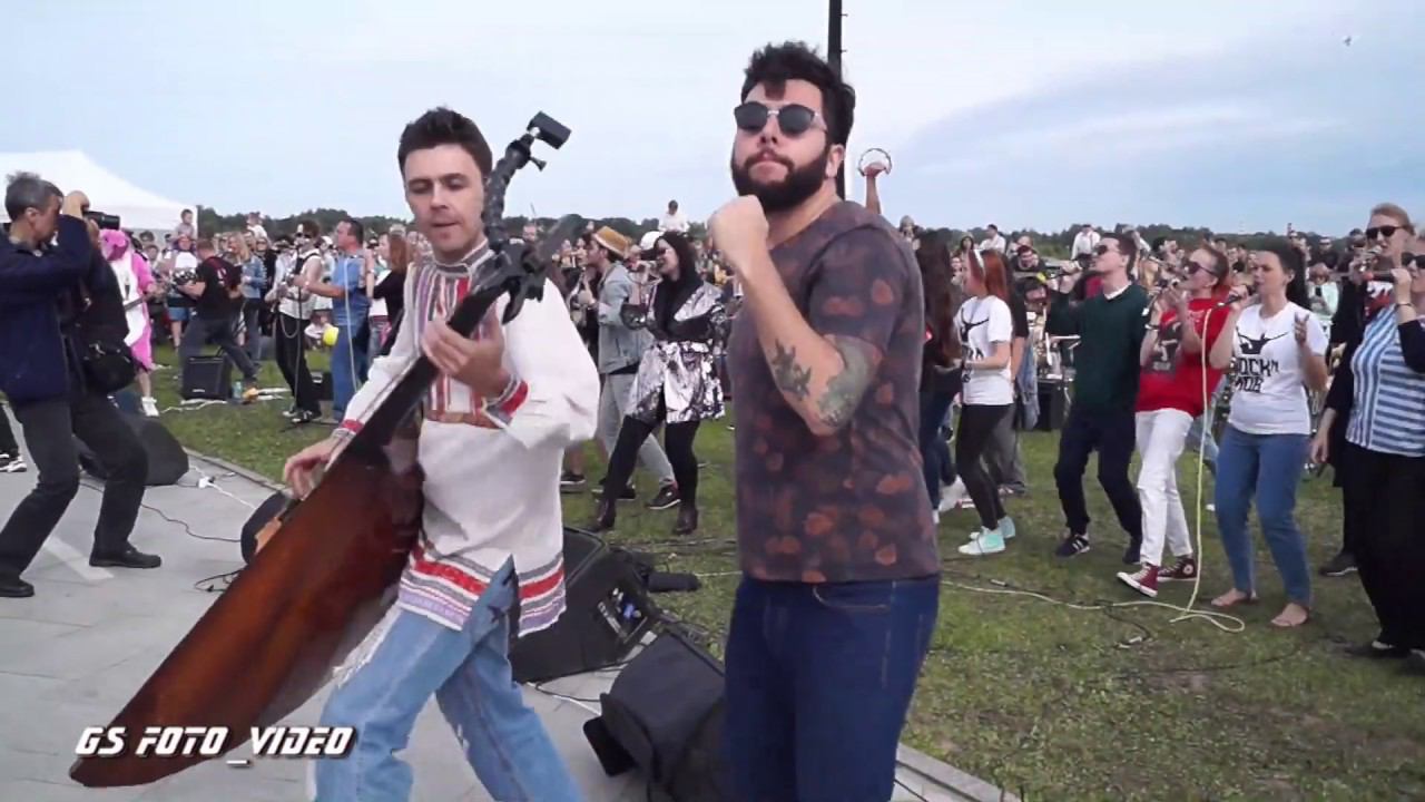 Музыкальный Рок флешмоб ГОРОДСКОЙ ПИКНИК ПИР НА ВОЛГЕ 2019 ROCKNMOB Rockmusic Flashmob From Russia