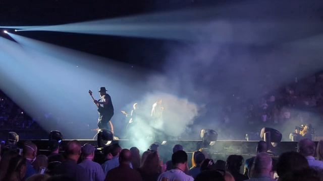 Lionel Richie "Dancing on the Ceiling" 2023-9-15 The Kia Forum смотреть онлайн