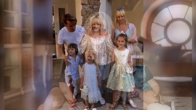 ПУГАЧЕВА ПЕРЕЖИВАЕТ, ЧТО НЕ УВИДИТ ВЗРОСЛЕНИЯ ЛИЗЫ И ГАРРИ смотреть онлайн