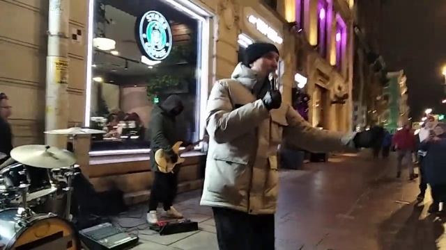 УЛИЧНЫЕ МУЗЫКАНТЫ СПб,гр.АЙДАХО(18)22.11.23. смотреть онлайн