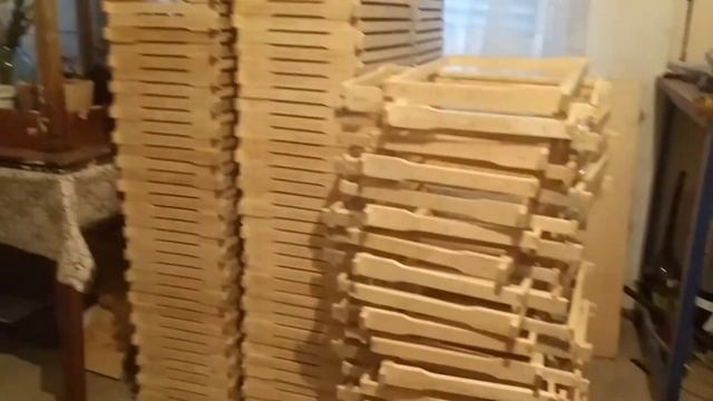 Как я делаю отверстия под проволку в рамках пчелиных смотреть онлайн