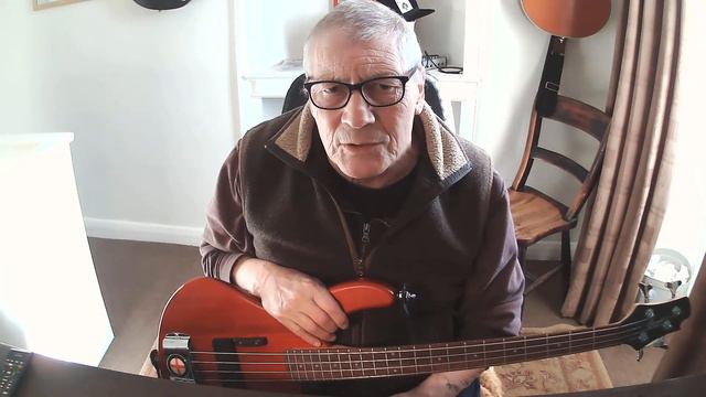 Cort Action Junior Bass смотреть онлайн