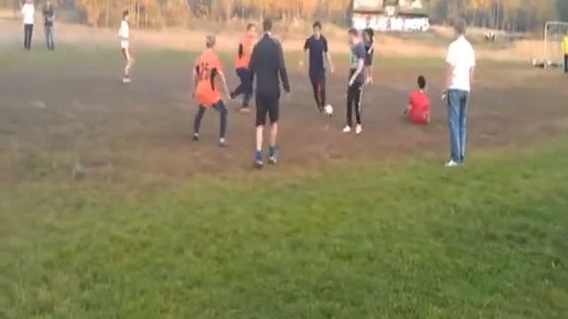 Фаворит-Дрозды 2:1 смотреть онлайн