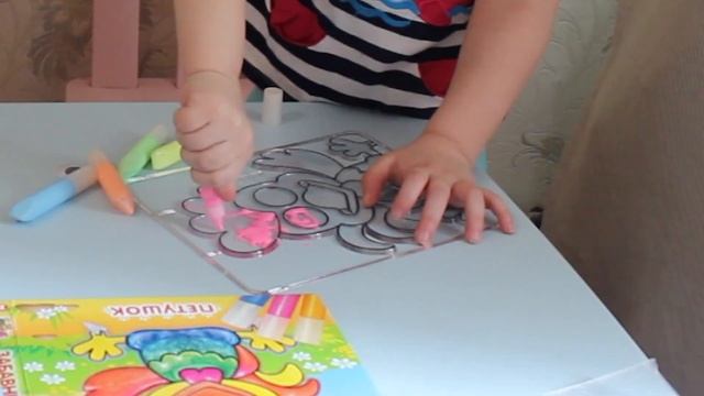 ВИТРАЖ ДЛЯ НАЧИНАЮЩИХ / КАК РИСОВАТЬ ВИТРАЖНЫМИ КРАСКАМИ / СВОИМИ РУКАМИ / РОСПИСЬ ПО СТЕКЛУ смотреть онлайн