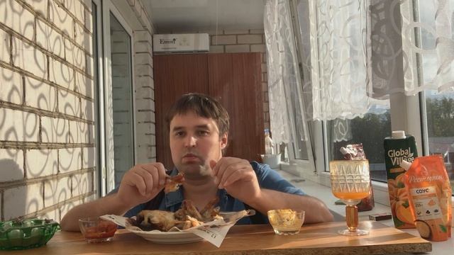 КРЫЛЫШКИ И БЁДРА КУРОЧКИ ТЫКВЕННЫЙ СОК GLOBAL VILLAGE.  Балконный мук PART2  МУКБАНГ MUKBANG
