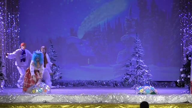 Новогодняя сказка "Как снеговик символ года спасал" смотреть онлайн