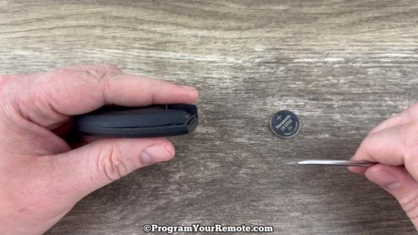 2016 - 2019 Infiniti Q50 Key Fob Battery Replacement - How To Replace Change Q50 Remote Batteries