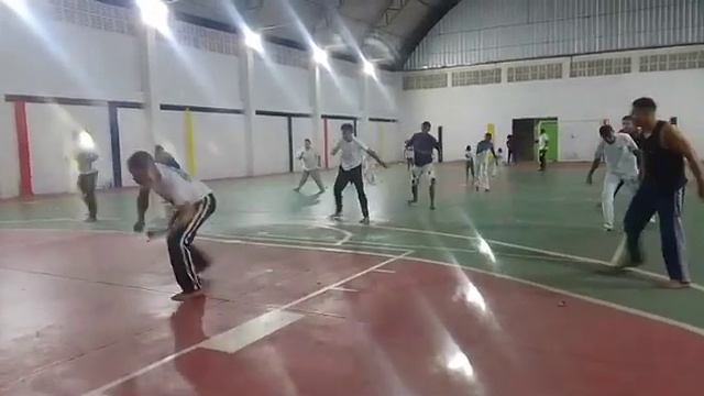 Treino de capoeira - Cordão De Ouro Chã De Alegria смотреть онлайн