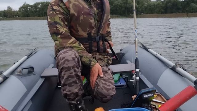 На хуторе уборка огорода.А у нас идёт поиск крупной щуки по незнакомым озёрам смотреть онлайн