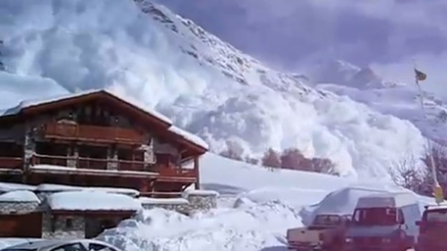 Попали под лавину смотреть онлайн