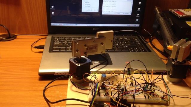 Шаговые двигатели (Arduino+L293DNE+NEMA17 Stepper Motor)