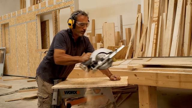WX520 | Sierra circular Brushless 20V Worx смотреть онлайн