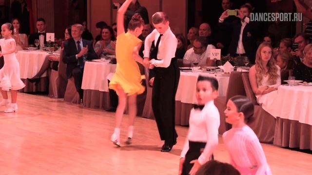 Буромских Федор - Головченко Дарья, Jive | Royal Cup 2018 смотреть онлайн