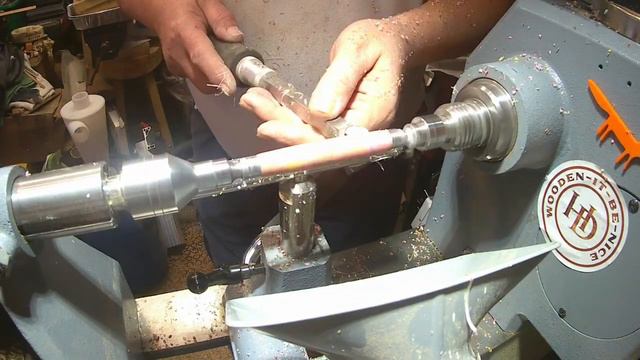 Turning a Casey Martin Acrylic Pen Blank смотреть онлайн