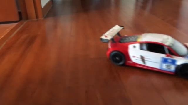 Audi R8 LMS RC Accelerating смотреть онлайн