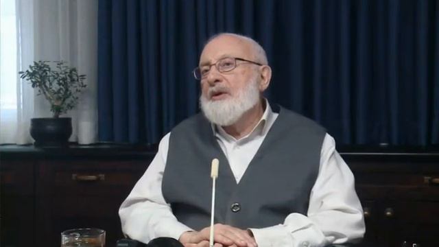 Что значит ,каждый сожалеющий об обществе удостаивается утешения общества…12-19 смотреть онлайн