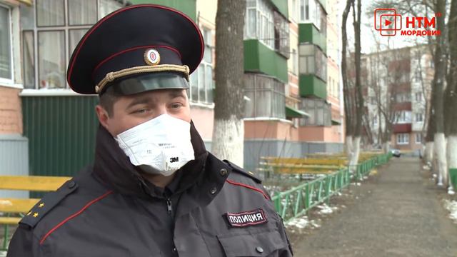 Рейд полицейских. смотреть онлайн