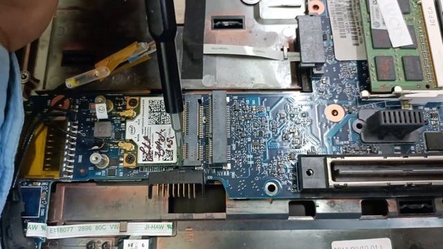 HP 8460P Motherboard Explain I Ports Explain I Connections Explain смотреть онлайн