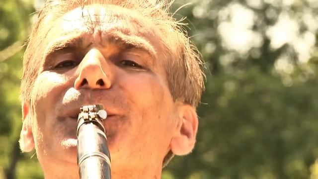 SEHR GUT - Полька "Дедушка" смотреть онлайн