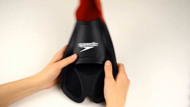 Ласты Speedo Biofuse Training Fin - видеообзор