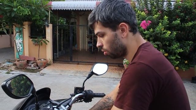 Как управлять мопедом в Таиланде смотреть онлайн