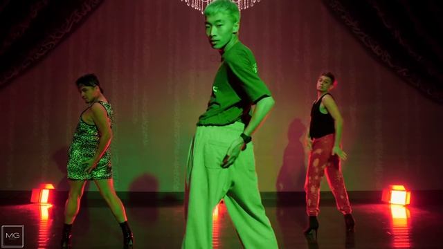 LOST IN THE FIRE - THE WEEKND | ROUND 1 | MELISSA BARLOW | #BADDIELANGUAGE смотреть онлайн