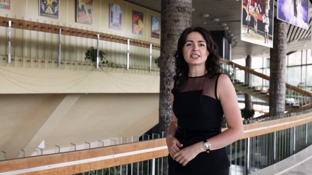 Новые правила посещения спектаклей смотреть онлайн