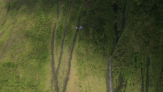 Island Experience Kauai | Blue Hawaiian Helicopters