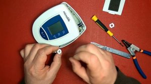 Ремонт тонометра Microlife BP 3AG 1 - 2. Не сбрасывает остаточное давление после измерения.