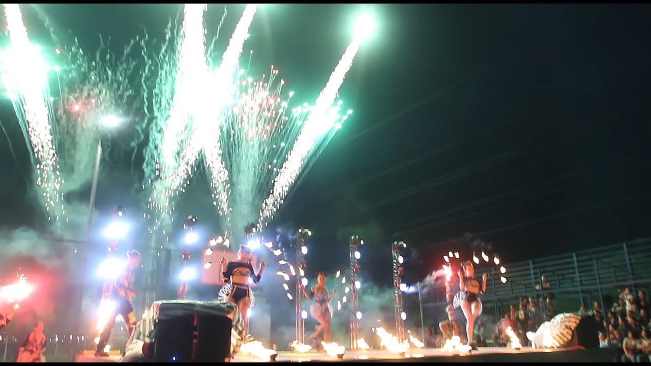 "Пиромания" зажгла на международном фестивале Театральный дворик смотреть онлайн