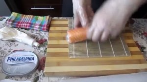 Ролл Филадельфия как готовить дома