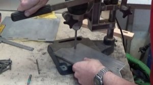 Как сделать простую шипорезку для ящичных соединений 3 часть