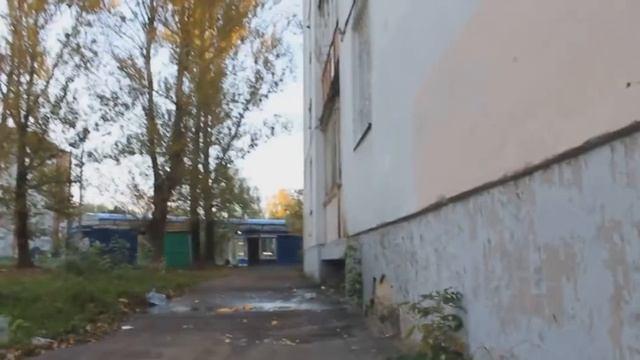 ПАДЕНИЕ БУТЫЛКИ С 10 ЭТАЖА - ВИД СНИЗУ BOOM! смотреть онлайн