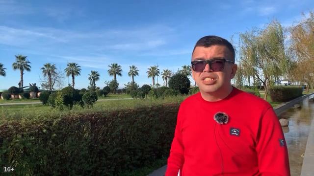 Что делать, если зрители пишут спам в комментариях под видео? смотреть онлайн