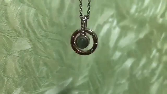 Сколько стоит кулон? Купила Я люблю тебя на 100 языках. Честный отзыв. Подарок на 14 февраля! смотреть онлайн