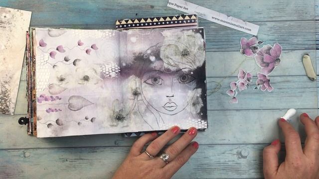 Drawing in art journal || whimsical, imperfect face featuring Maremi Small Art products смотреть онлайн