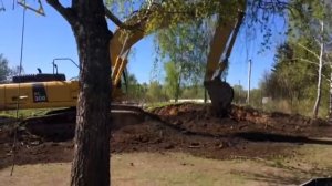 Ровняем участок перед домом