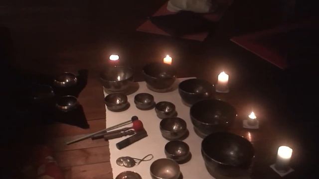 Анита Чара. Медитация с поющими чашами в Женском Мире смотреть онлайн