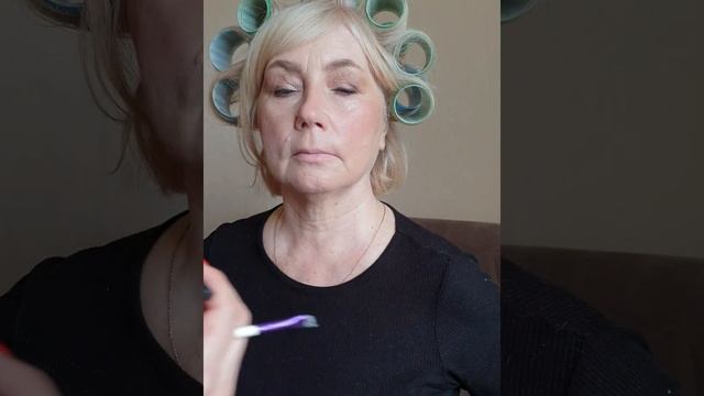 Омолаживающий макияж. Макияж 65 + . смотреть онлайн