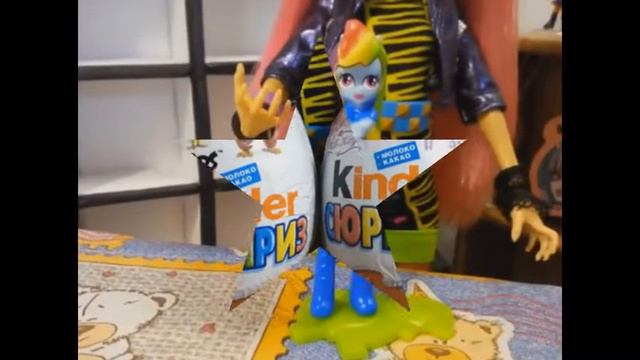 Это видео в честь канала Dolls Alive смотреть онлайн